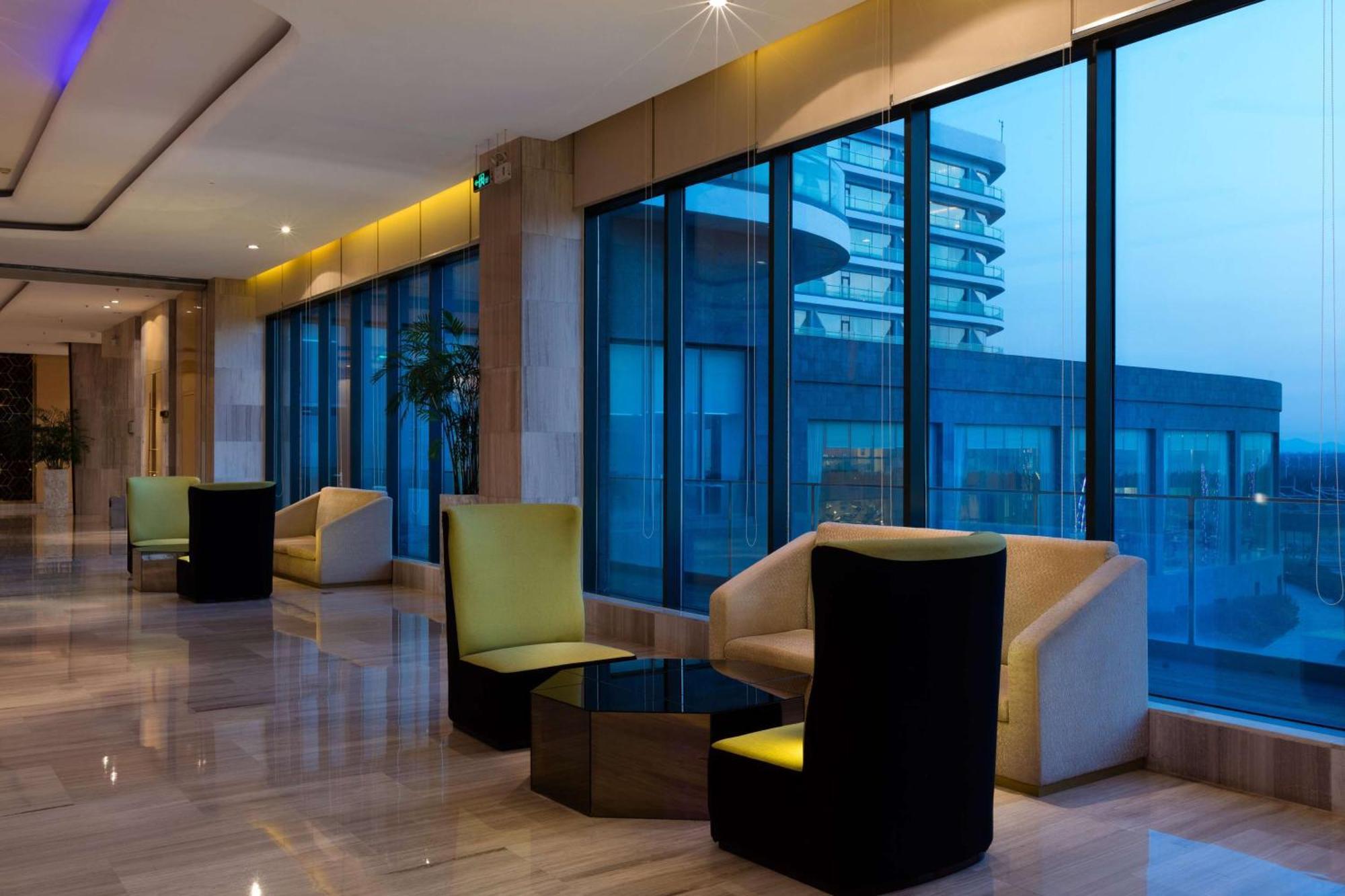 Wyndham Grand Qingdao Hotel Exterior foto